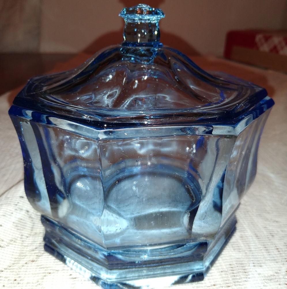 Vintage Indiana Glass candy dish with lid
